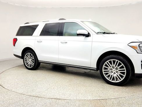 Used 2022 Ford Expedition Max Limited image 3