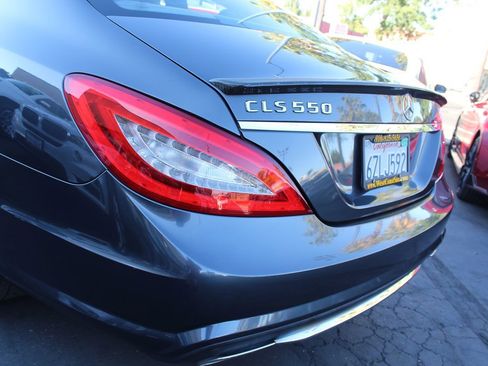 Used 2013 Mercedes-Benz CLS 550 image 16