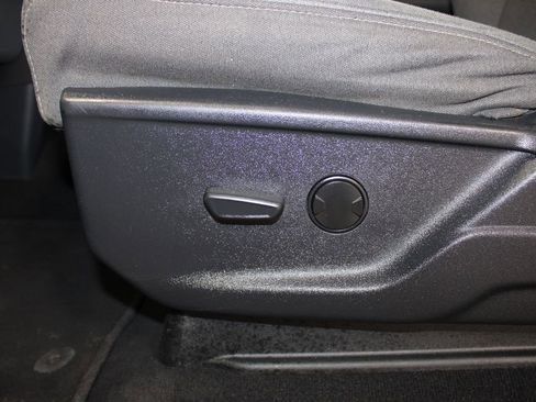 Used 2024 Ford F250 XLT image 22