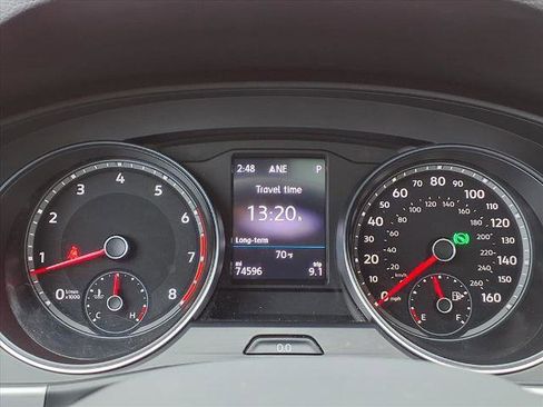 Used 2021 Volkswagen Atlas SE w/ Panoramic Sunroof Package image 11