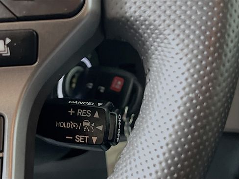 Used 2021 Toyota Tacoma SR5 RWD image 23