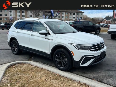 Used 2024 Volkswagen Tiguan SE AWD/4WD image 5