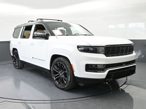 Used 2024 Jeep Grand Wagoneer Series III w/ Quick Order Packagew 28T image 9