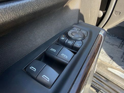 Used 2023 Chevrolet Silverado 2500 High Country w/ Safety Package II image 16