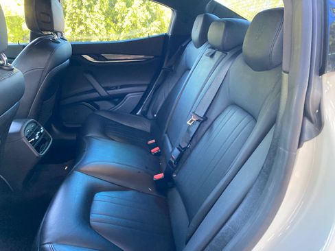 Used 2019 Maserati Ghibli RWD image 34