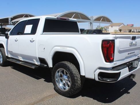 Used 2021 GMC Sierra 2500 AT4 AWD/4WD image 6