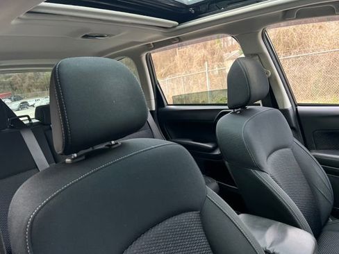 Used 2017 Subaru Forester 2.5i Premium image 35