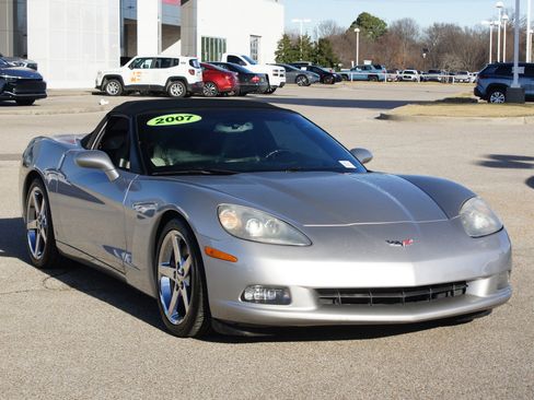 Used 2007 Chevrolet Corvette Convertible w/ Preferred Equipment Group image 13