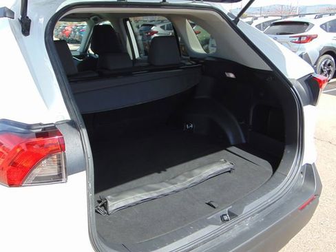 Used 2025 Toyota RAV4 XLE image 24