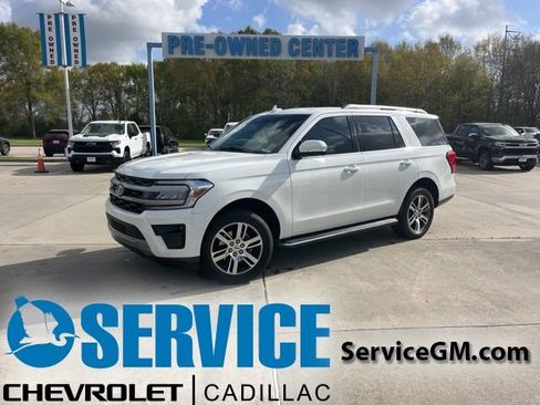 Used 2022 Ford Expedition XLT RWD image 1