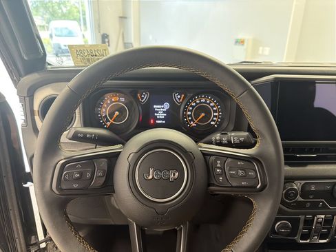 Certified 2024 Jeep Wrangler Unlimited Sport AWD/4WD image 24