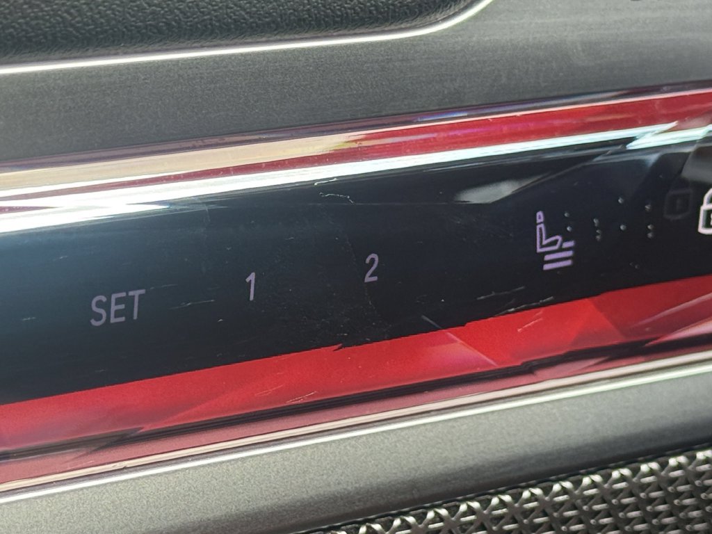 Used 2025 BMW i7 eDrive50 w/ M Sport Package RWD image 18