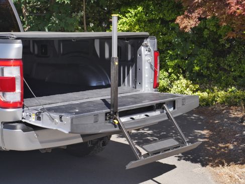 Certified 2023 Ford F150 Lariat w/ Max Trailer Tow Package AWD/4WD image 23