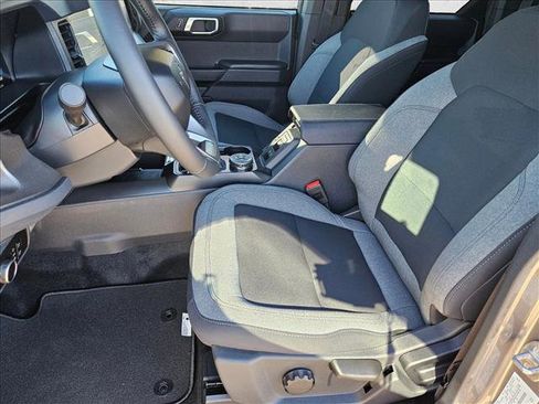 New 2025 Ford Bronco Big Bend image 4
