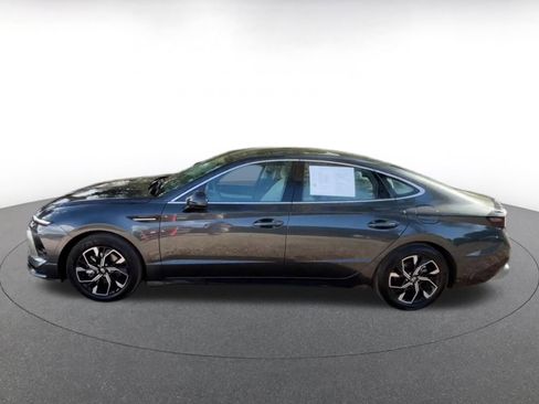 Used 2025 Hyundai Sonata SEL image 9