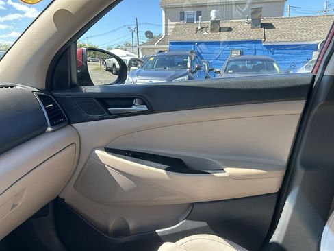 Used 2016 Hyundai Tucson Sport AWD/4WD image 12