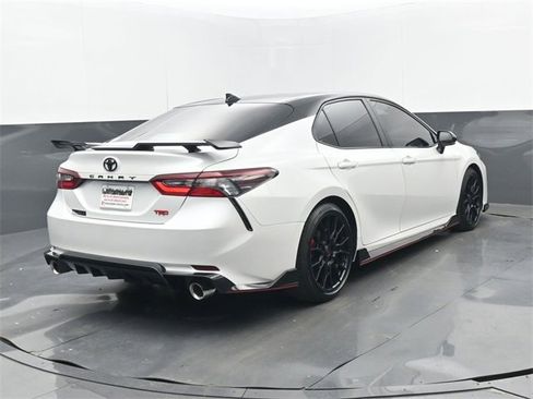 Used 2024 Toyota Camry image 22