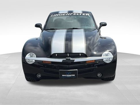 Used 2005 Chevrolet SSR w/ Preferred Equipment Group RWD image 24