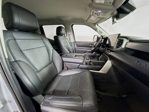 Used 2022 Toyota Tundra SR5 image 25