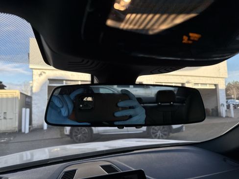 Used 2018 BMW 530i xDrive image 15