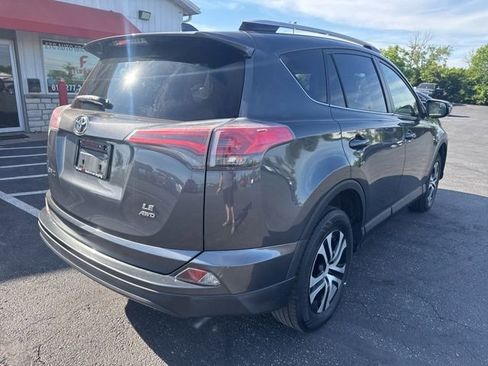 Used 2016 Toyota RAV4 LE AWD/4WD image 3