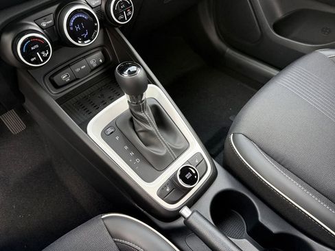 New 2026 Hyundai Venue SEL image 21