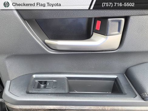Used 2024 Toyota Tacoma Limited w/ Limited Package (LT) AWD/4WD image 51