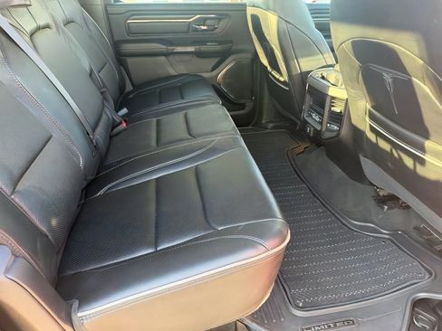 Used 2022 RAM 1500 Limited AWD/4WD image 14