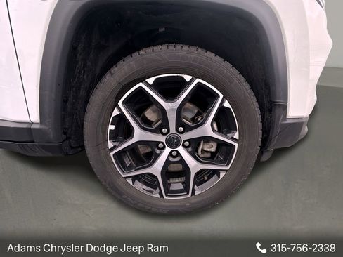 Used 2025 Jeep Compass Limited image 9