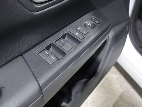 Used 2023 Honda CR-V EX image 14