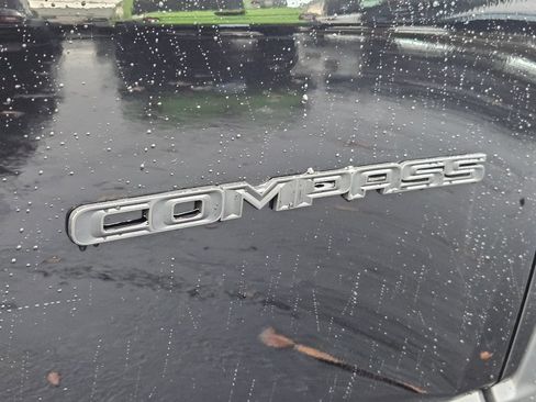 Used 2026 Jeep Compass Trailhawk AWD/4WD image 32