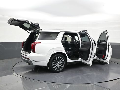 Used 2023 Hyundai Palisade Calligraphy w/ Cargo Package AWD/4WD image 28