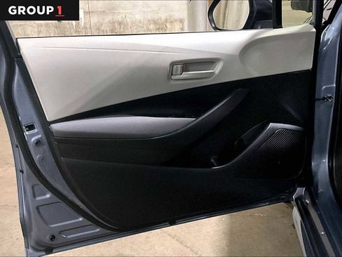 Used 2023 Toyota Corolla LE w/ Carpet Mat Package (TMS) image 22