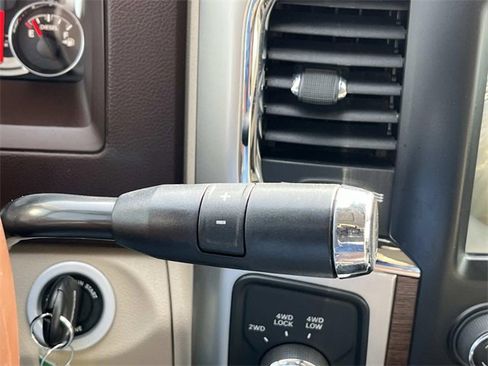 Used 2016 RAM 3500 Laramie w/ Convenience Group image 38