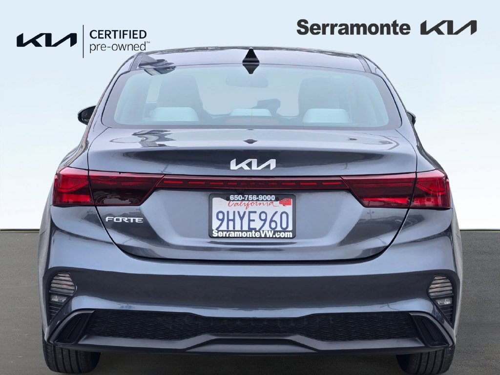 Used 2023 Kia Forte LXS w/ LXS Technology Package FWD image 5