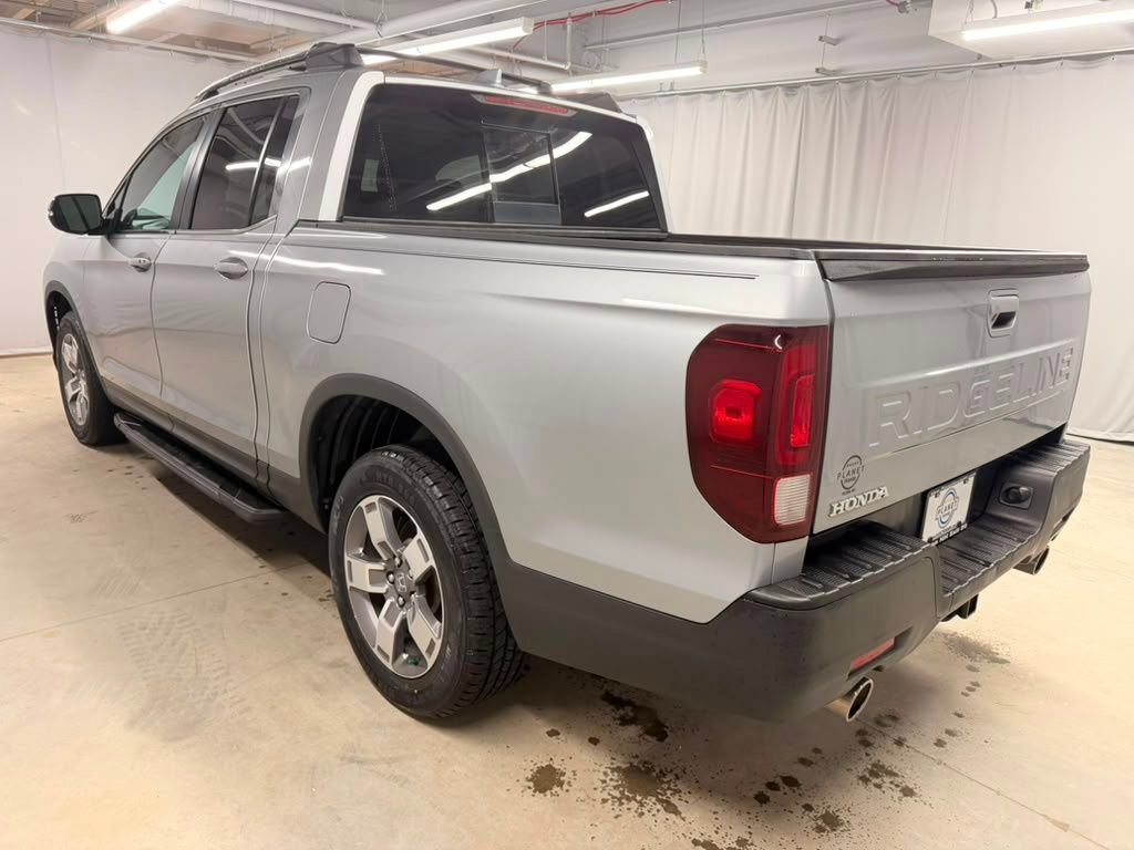 Used 2024 Honda Ridgeline RTL image 11