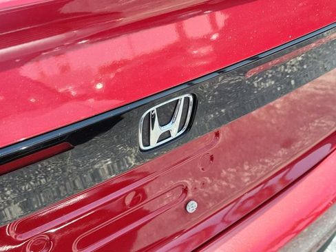 Used 2023 Honda Accord EX image 5