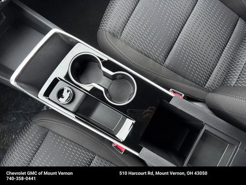 New 2026 Chevrolet Equinox LT image 18