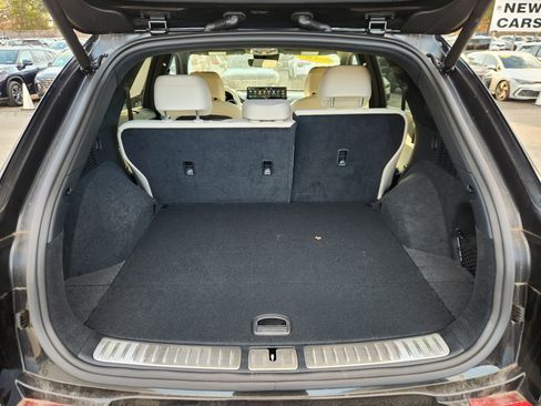 Used 2025 Genesis Electrified GV70 Advanced w/ Prestige Package image 20