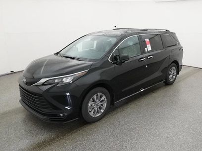 New 2026 Toyota Sienna XLE