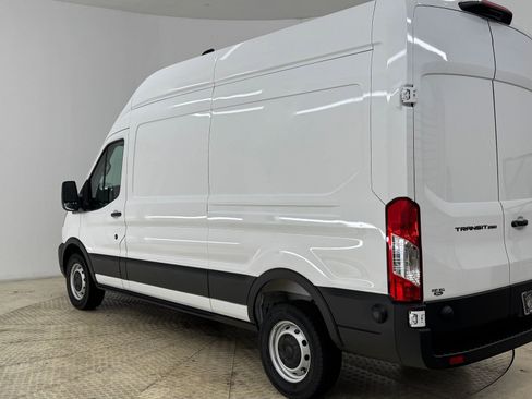 New 2026 Ford Transit 250 148 High Roof image 3