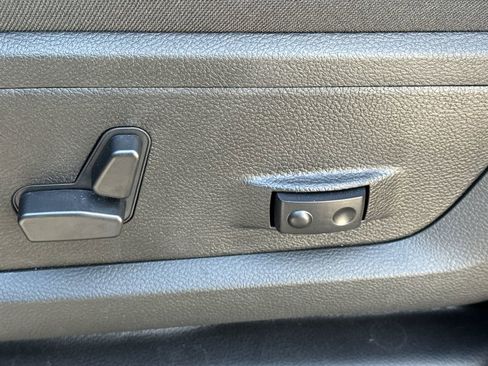 New 2026 RAM 3500 Big Horn AWD/4WD image 20