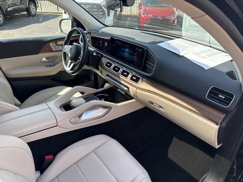 Used 2023 Mercedes-Benz GLE 350 4MATIC image 33