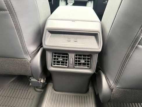 New 2026 Toyota RAV4 AWD image 27