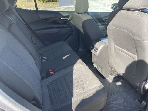 Used 2022 Chevrolet Equinox LT image 15