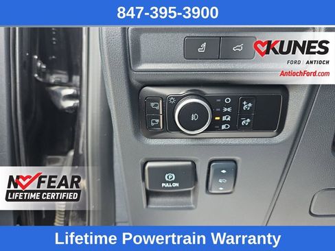 Used 2024 Ford Expedition Platinum image 20