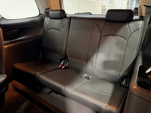 Used 2011 GMC Acadia SLT image 33