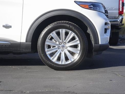 Used 2022 Ford Explorer King Ranch w/ Class IV Trailer Tow Package image 4