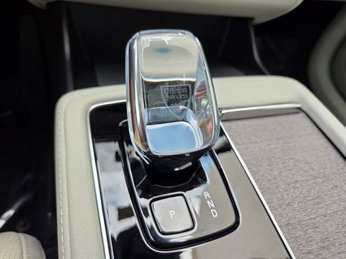 New 2026 Volvo XC90 T8 Ultra w/ Protection Package Premier AWD/4WD image 25