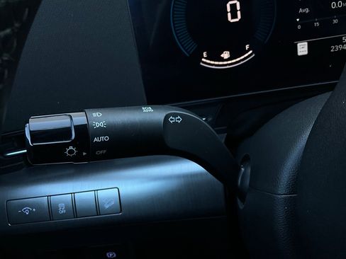 Used 2025 Hyundai Kona SEL image 37